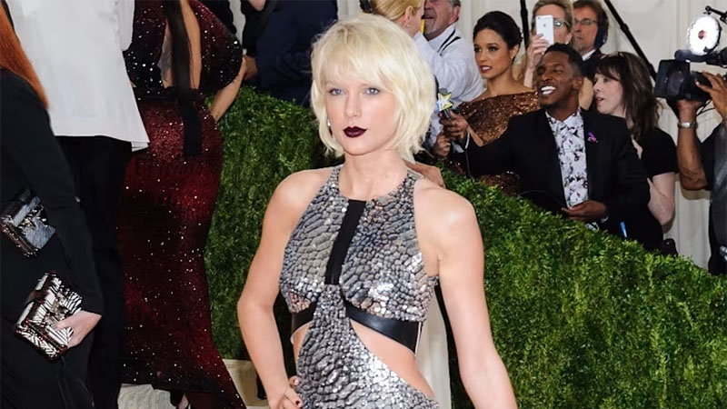 Тейлър Суифт на Met Gala през 2016 година.