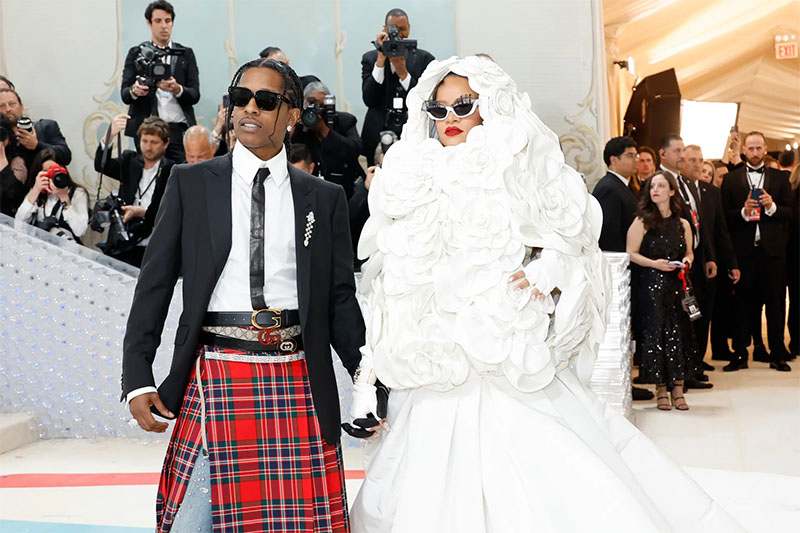 Риана и A$AP Rocky на Мет Гала 2023 година.