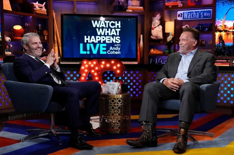 Арнолд Шварценегер в шоуто “Watch What Happens Live with Andy Cohen“