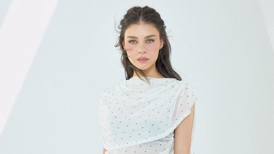 Никола Пелц