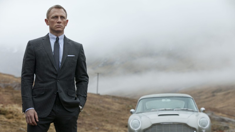 Даниел Крейг като агент 007.