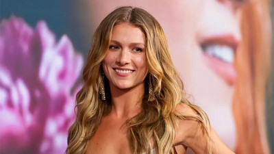 Изабела Ферер