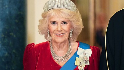 Кралица Камила