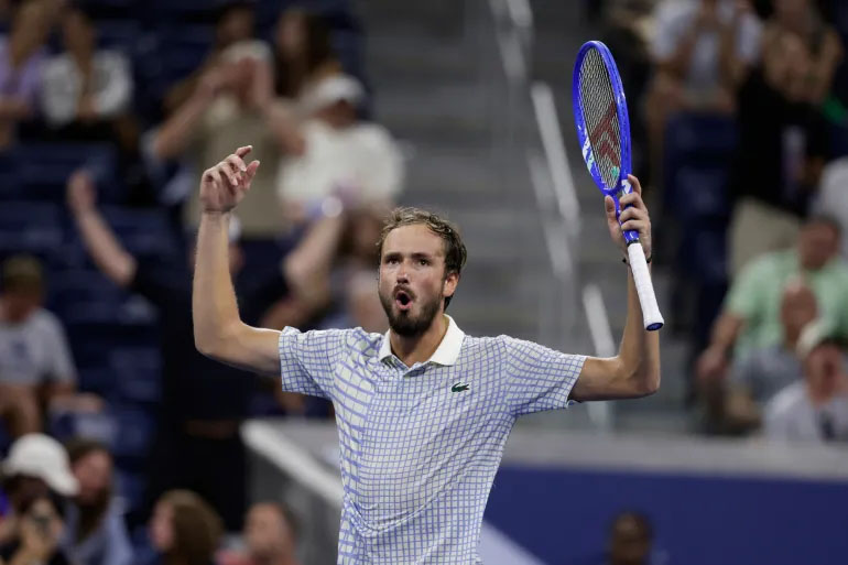Даниил Медведев по време на мача си срещу Бонзи на US Open, 2025 г.