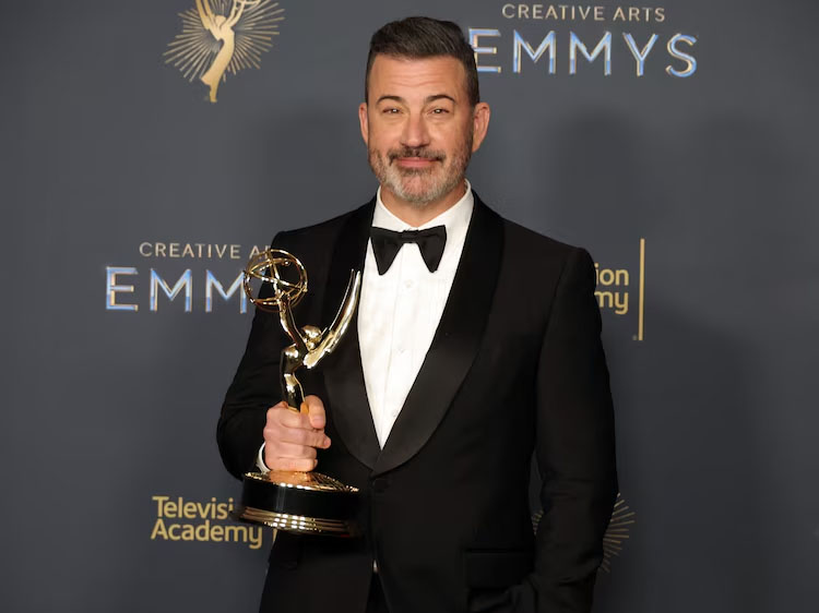 Джими Кимъл присъства на наградите Creative Arts Emmy 2025 в Peacock Theater на 7 Септември 2025 г. в Лос Анджелис, Калифорния.