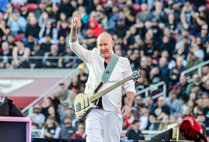 Сам Ривърс от Limp Bizkit, турне M72 през 2025 г. в Санта Клара, Калифорния