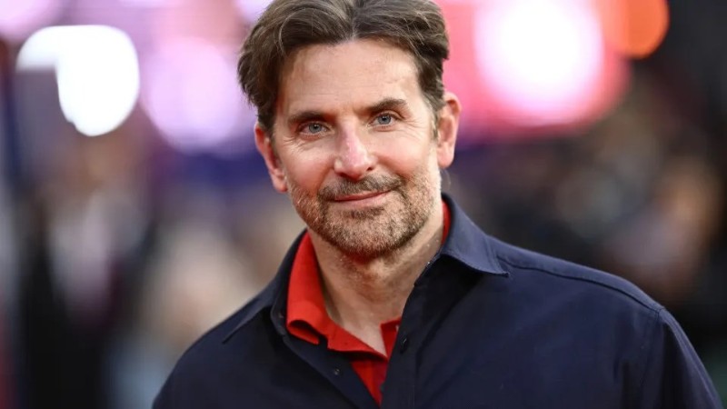 Брадли Купър