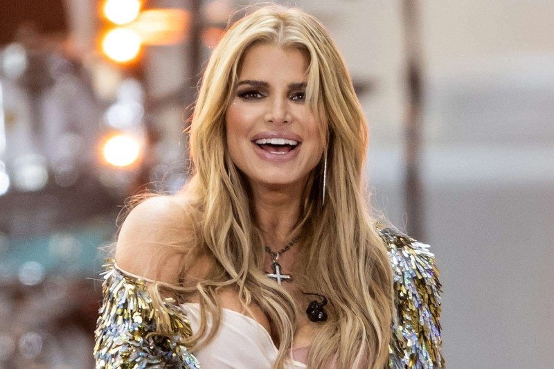 Джесика Симпсън