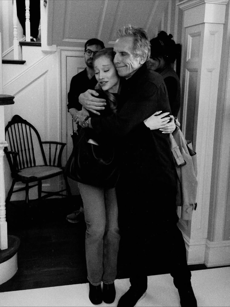 Ариана Гранде и Бен Стилър.