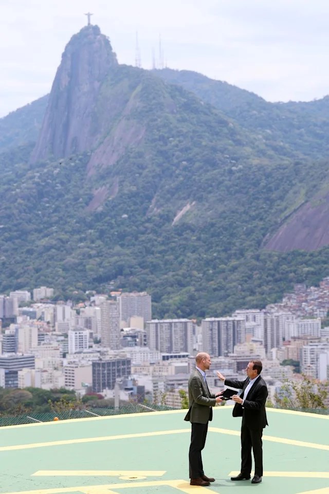 Принц Уилям по време на своето посещение в Бразилия.