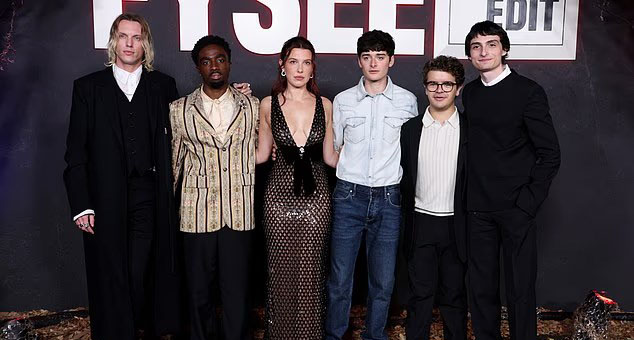 Актьорския състав на сериала ““ по време на събитие в Лос Анджелис, 8 Ноември, 2025 г.