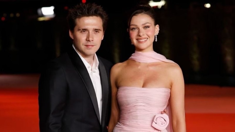 Бруклин Бекъм и Никола Пелц.