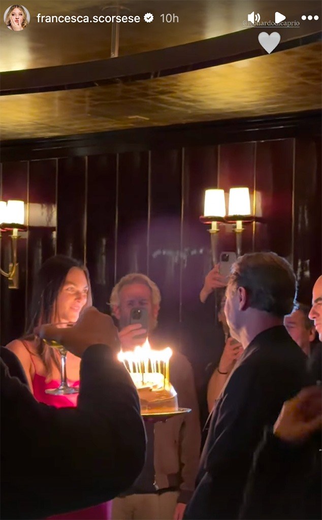 Леонардо Ди Каприо и Витория Черети заедно с приятели.