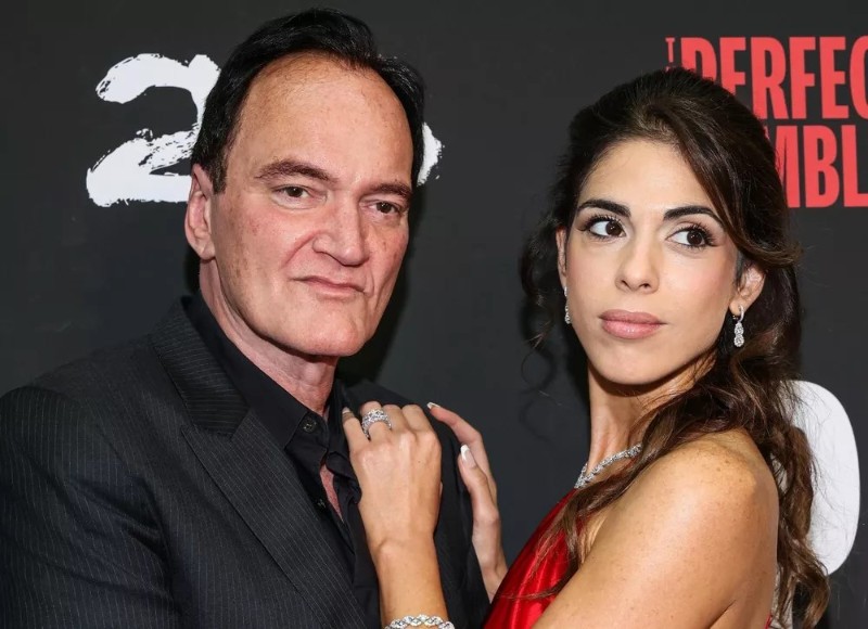 Куентин Тарантино и Даниела Пик на премиерата на филма “The Perfect Gamble“.