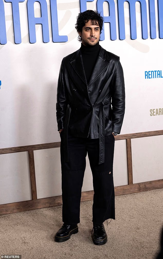 Аван Джогия на премиерата на филма “Семейство под наем“.