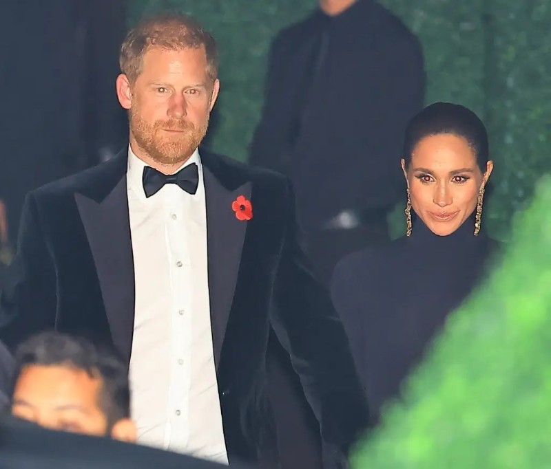 Принц Хари и Меган Маркъл по време на празника на Крис Дженър.