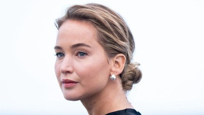 Дженифър Лорънс на Международния филмов фестивал в Сан Себастиан през 2025 г.