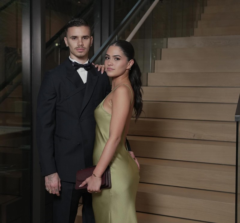 Ромео Бекъм и Ким Търнбул.