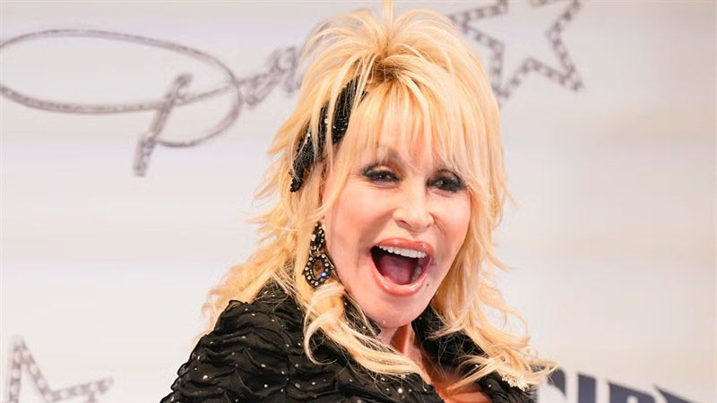 Доли Партън