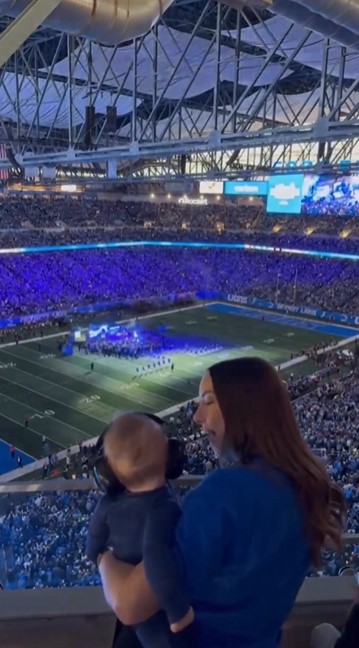 Хейли Джейд Скот и малкия Елиът.