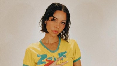 Джаки Апостел