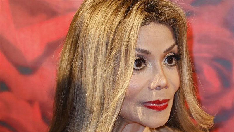 Ла Тоя Джаксън