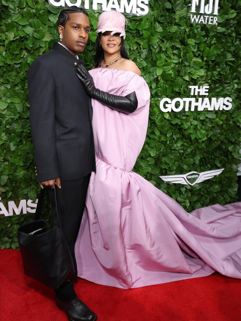 Риана и A$AP Rocky на наградите Gotham в Cipriani Wall Street в Ню Йорк, 1 Декември, 2025 г.
