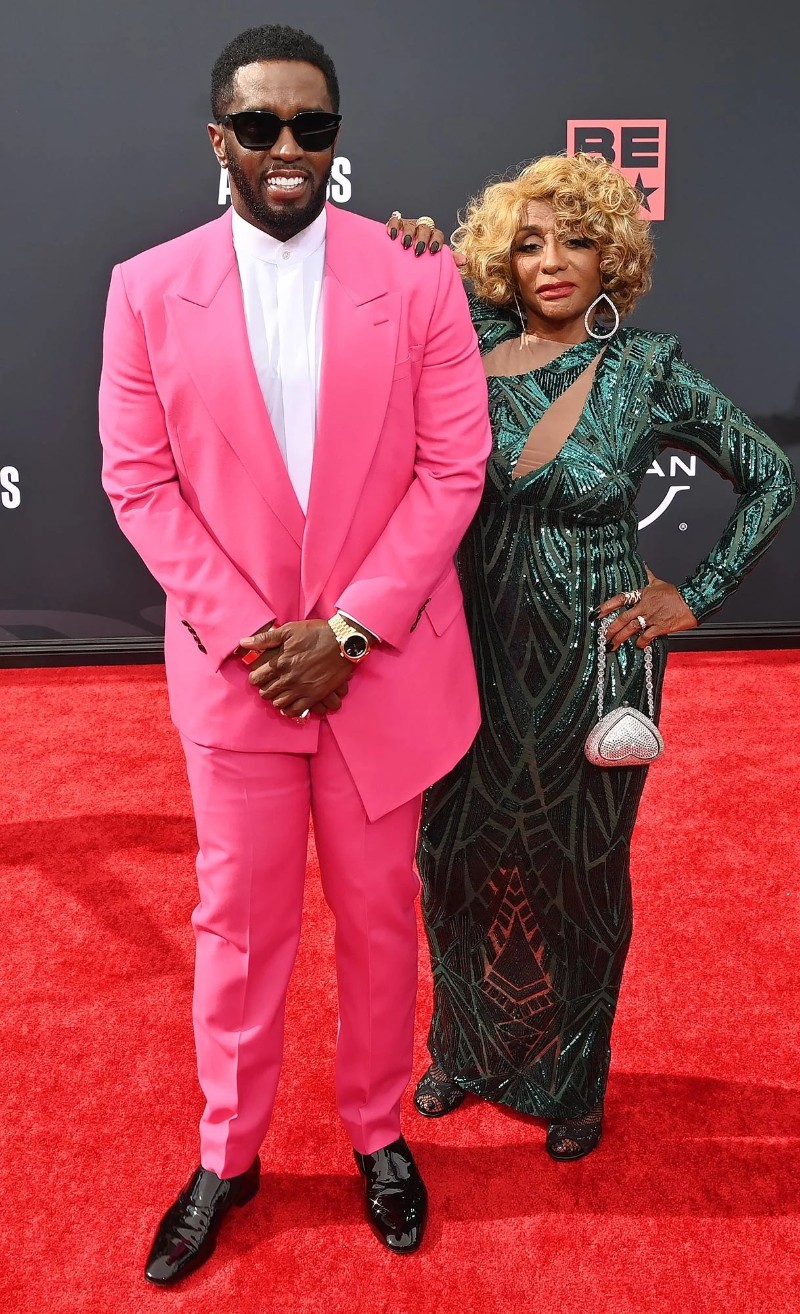 Шон Комбс и майка му Джанис Комбс.