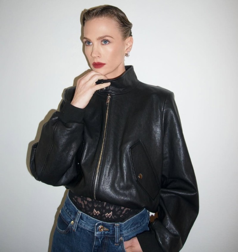 Джануари Джоунс