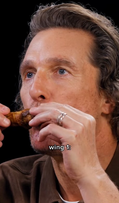 Матю Макконъхи