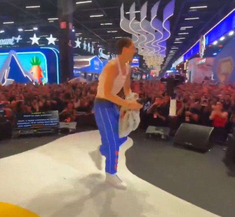 Тимъти Шаламе в Сао Пауло.